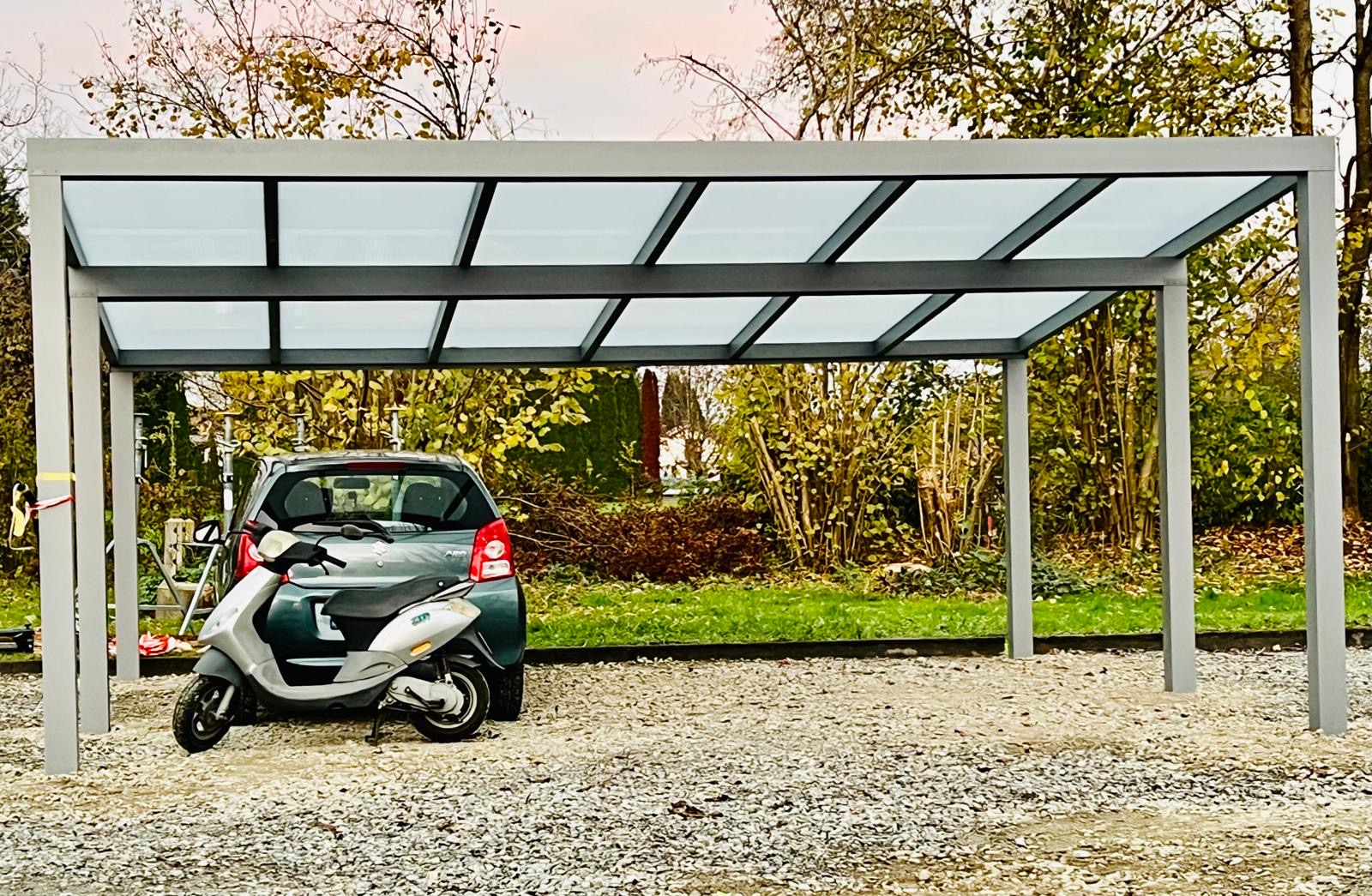 Robuste und elegante Carports von Kastonia.de. Schützen Sie Ihr Fahrzeug stilvoll vor Wettereinflüssen. Perfekte Ergänzung für jedes Zuhause.